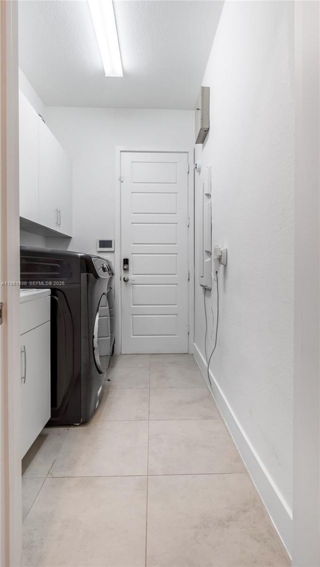 10530 S Lago Vista Cir, Parkland, FL 33076 Photo