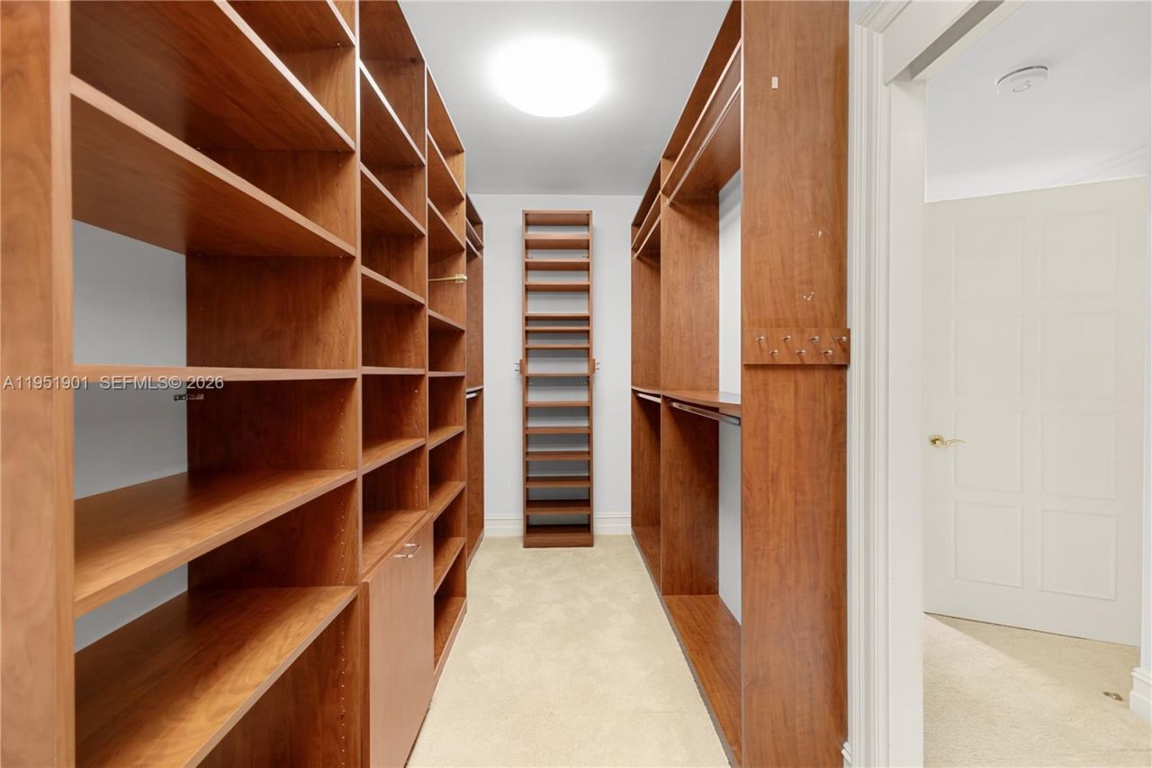 20201 E Country Club Dr, Unit 608, Aventura, FL 33180 Photo