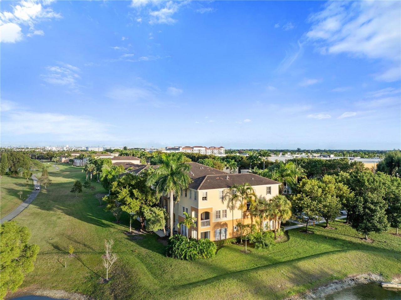 10242 NW 7th St, Unit 209, Miami, FL 33172 Photo