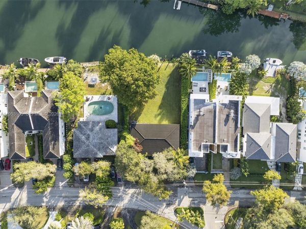 4851 University Dr, Coral Gables, FL 33146