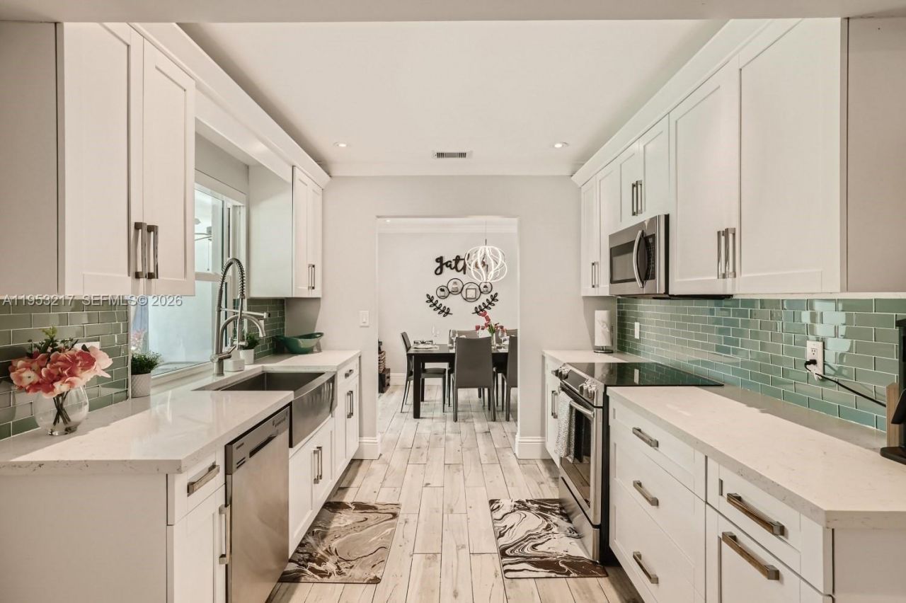 5117 Cleveland St, Hollywood, FL 33021 Photo