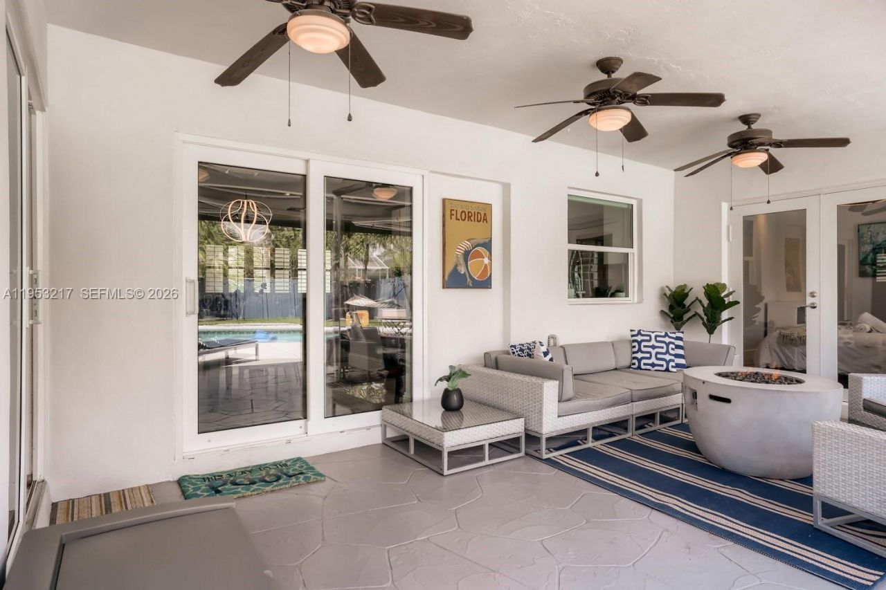 5117 Cleveland St, Hollywood, FL 33021 Photo