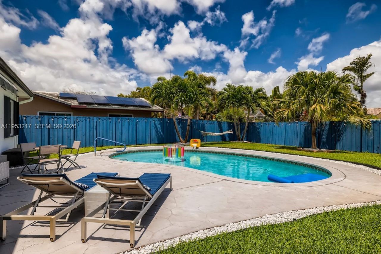 5117 Cleveland St, Hollywood, FL 33021 Photo