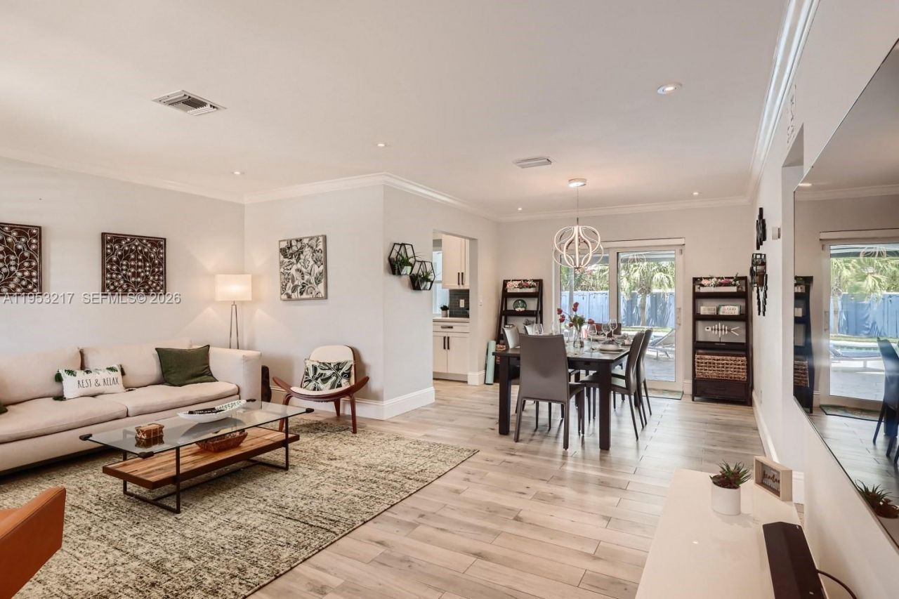 5117 Cleveland St, Hollywood, FL 33021 Photo