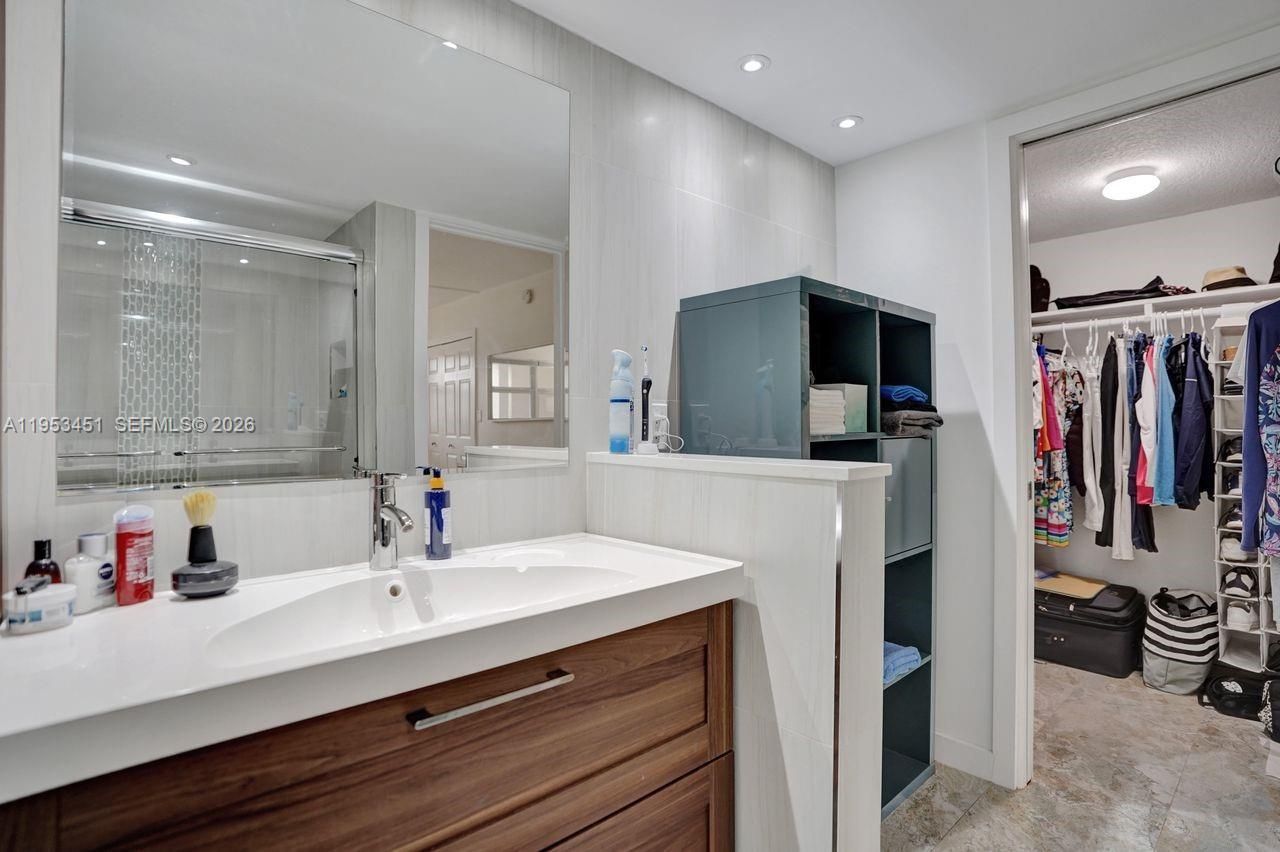 2681 S Course Dr , Unit 204, Pompano Beach, FL 33069 Photo