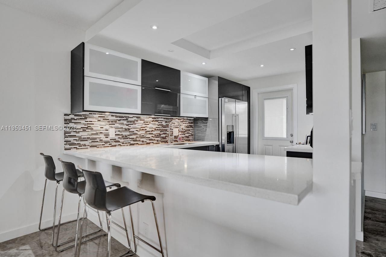 2681 S Course Dr , Unit 204, Pompano Beach, FL 33069 Photo