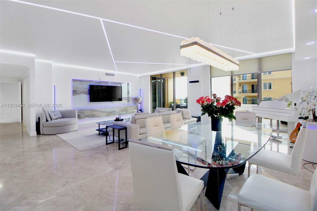 3501 N Ocean Dr, Unit 4C, Hollywood, FL 33019 Photo