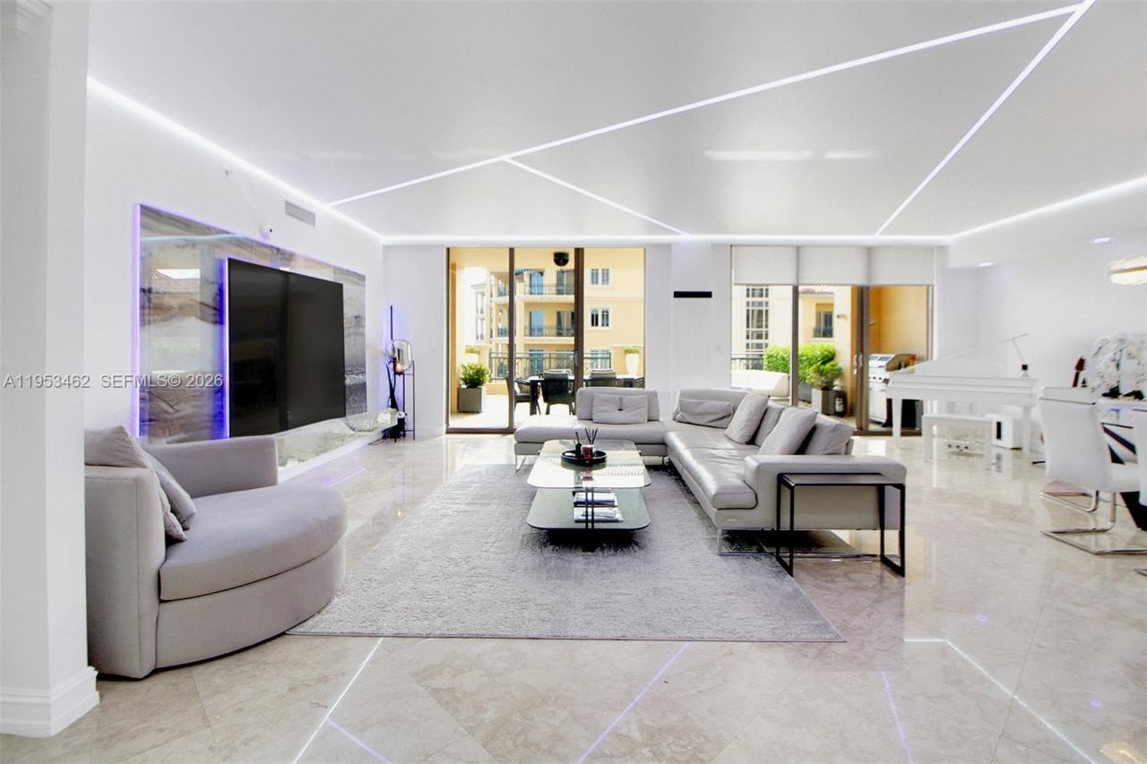 3501 N Ocean Dr, Unit 4C, Hollywood, FL 33019 Photo