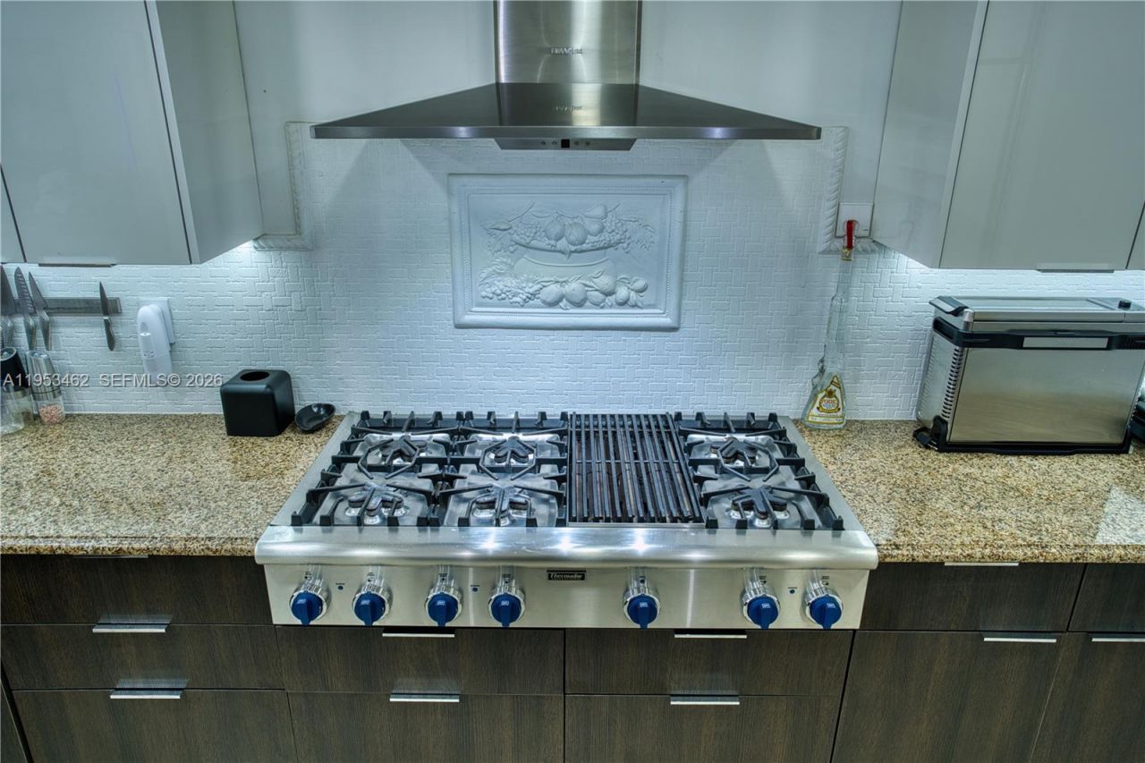 3501 N Ocean Dr, Unit 4C, Hollywood, FL 33019 Photo