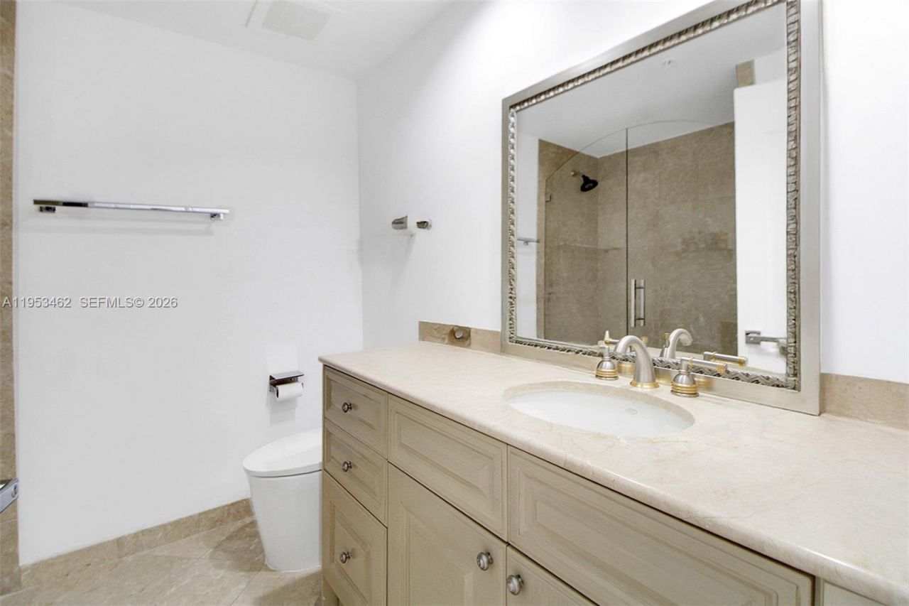 3501 N Ocean Dr, Unit 4C, Hollywood, FL 33019 Photo