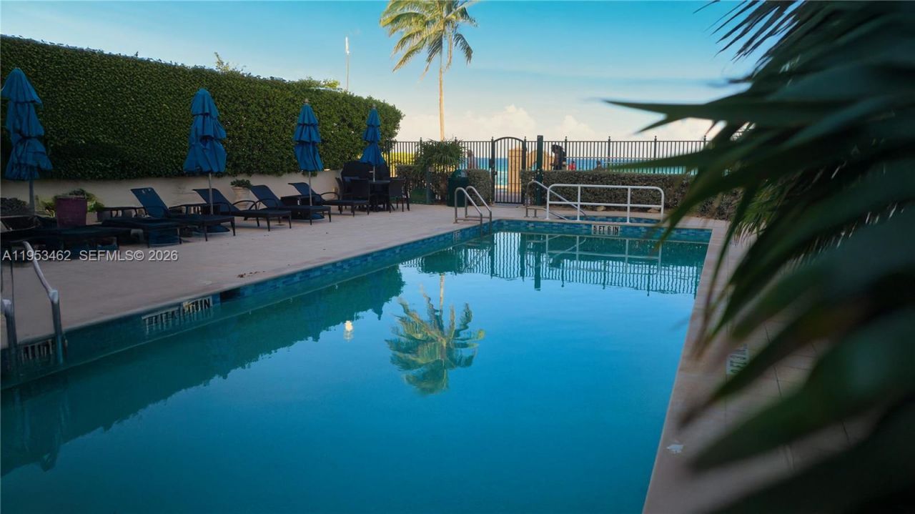 3501 N Ocean Dr, Unit 4C, Hollywood, FL 33019 Photo