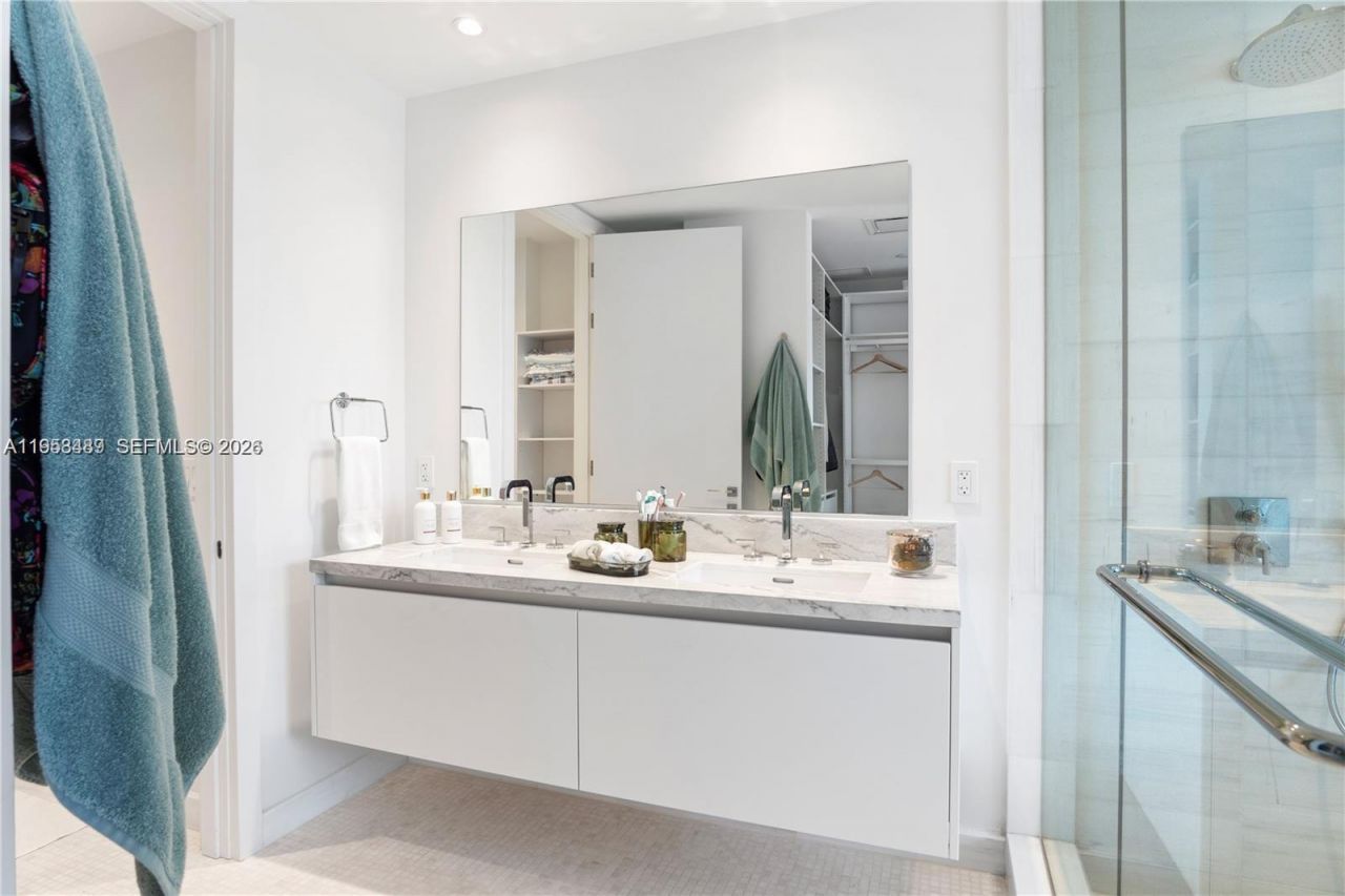 700 NE 26th Ter, Unit 1405, Miami, FL 33137 Photo