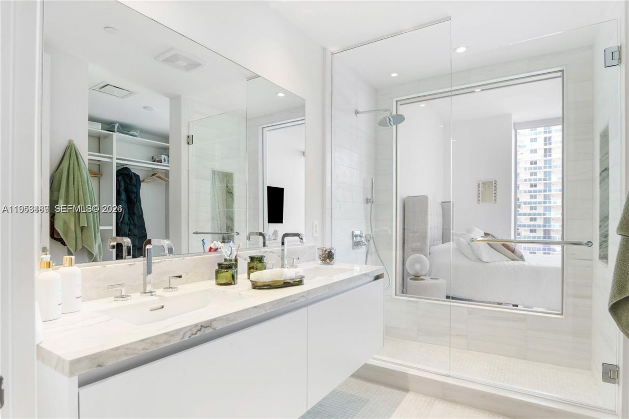 700 NE 26th Ter, Unit 1405, Miami, FL 33137 Photo