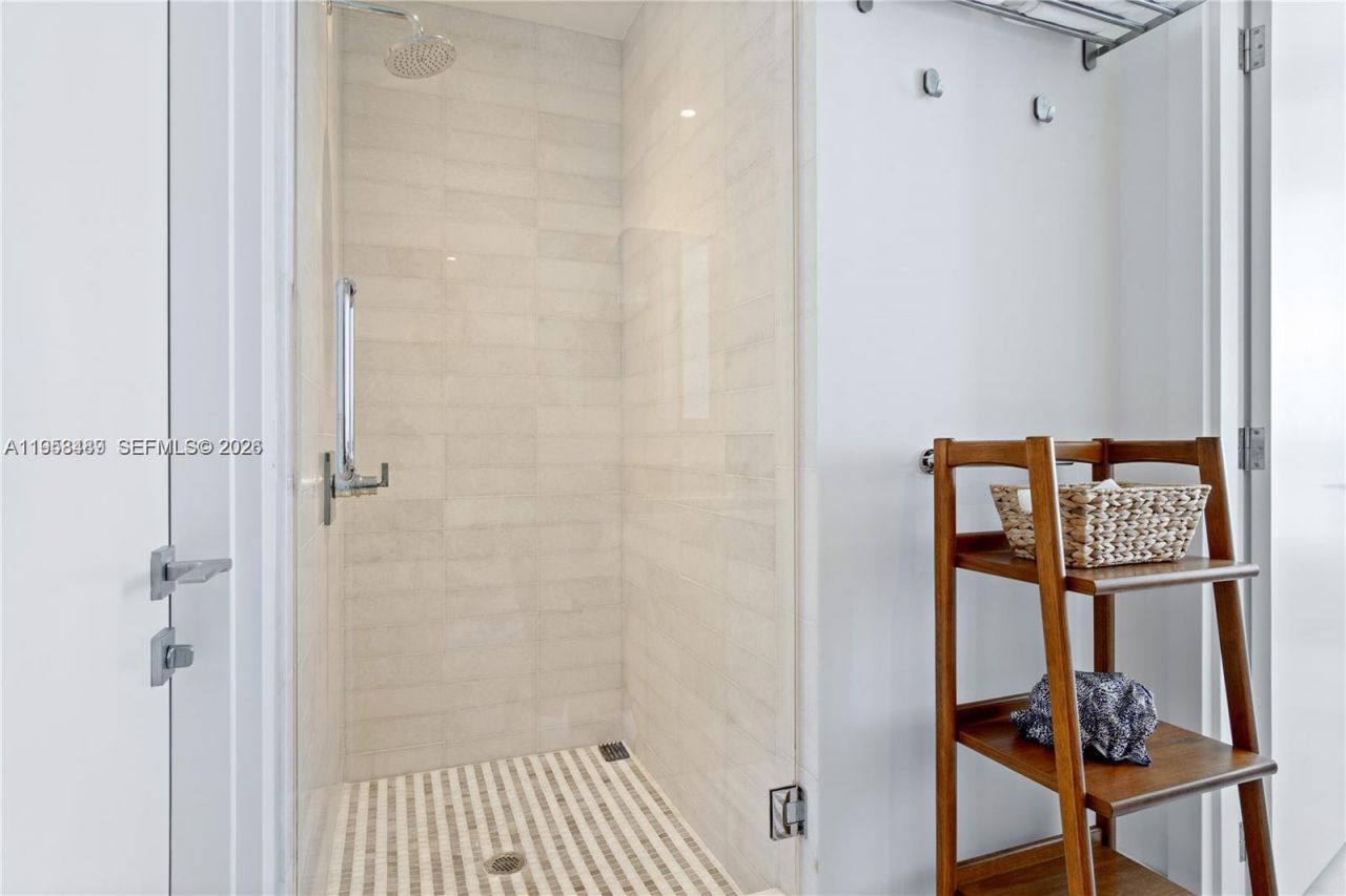 700 NE 26th Ter, Unit 1405, Miami, FL 33137 Photo