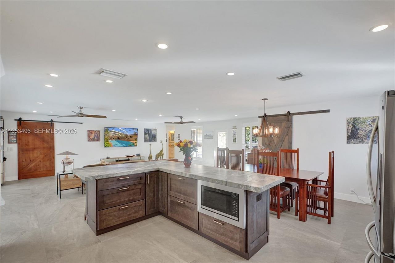 1237 Garfield St, Hollywood, FL 33019 Photo