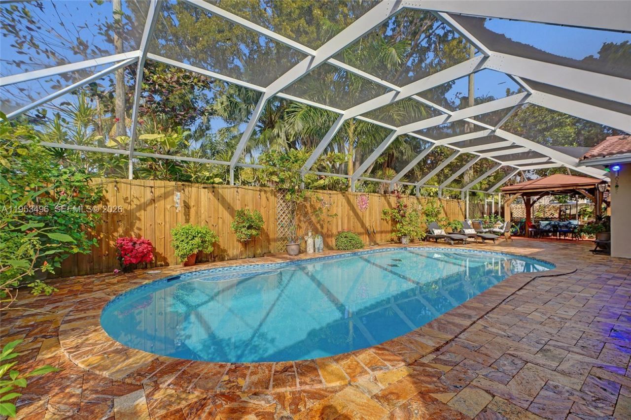 1237 Garfield St, Hollywood, FL 33019 Photo