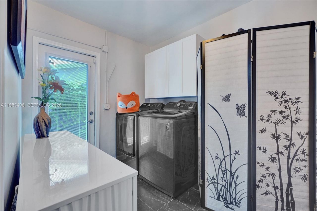 1237 Garfield St, Hollywood, FL 33019 Photo