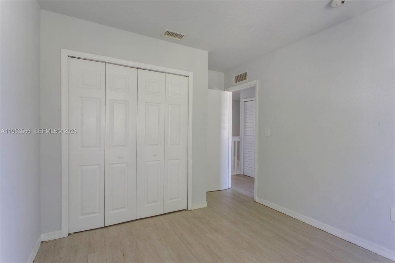 1518 SE 31 Ct, Homestead, FL 33035 Photo