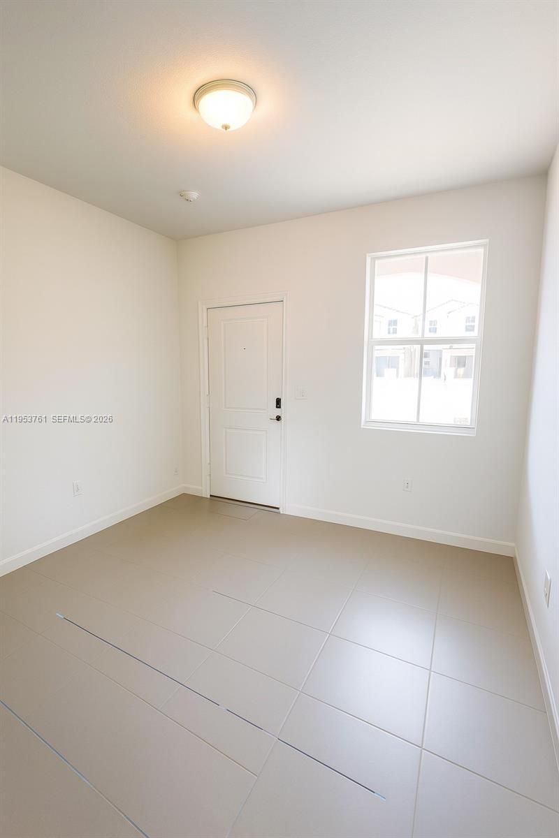 12727 NW 23rd Pl , Unit 12727, Miami, FL 33167 Photo