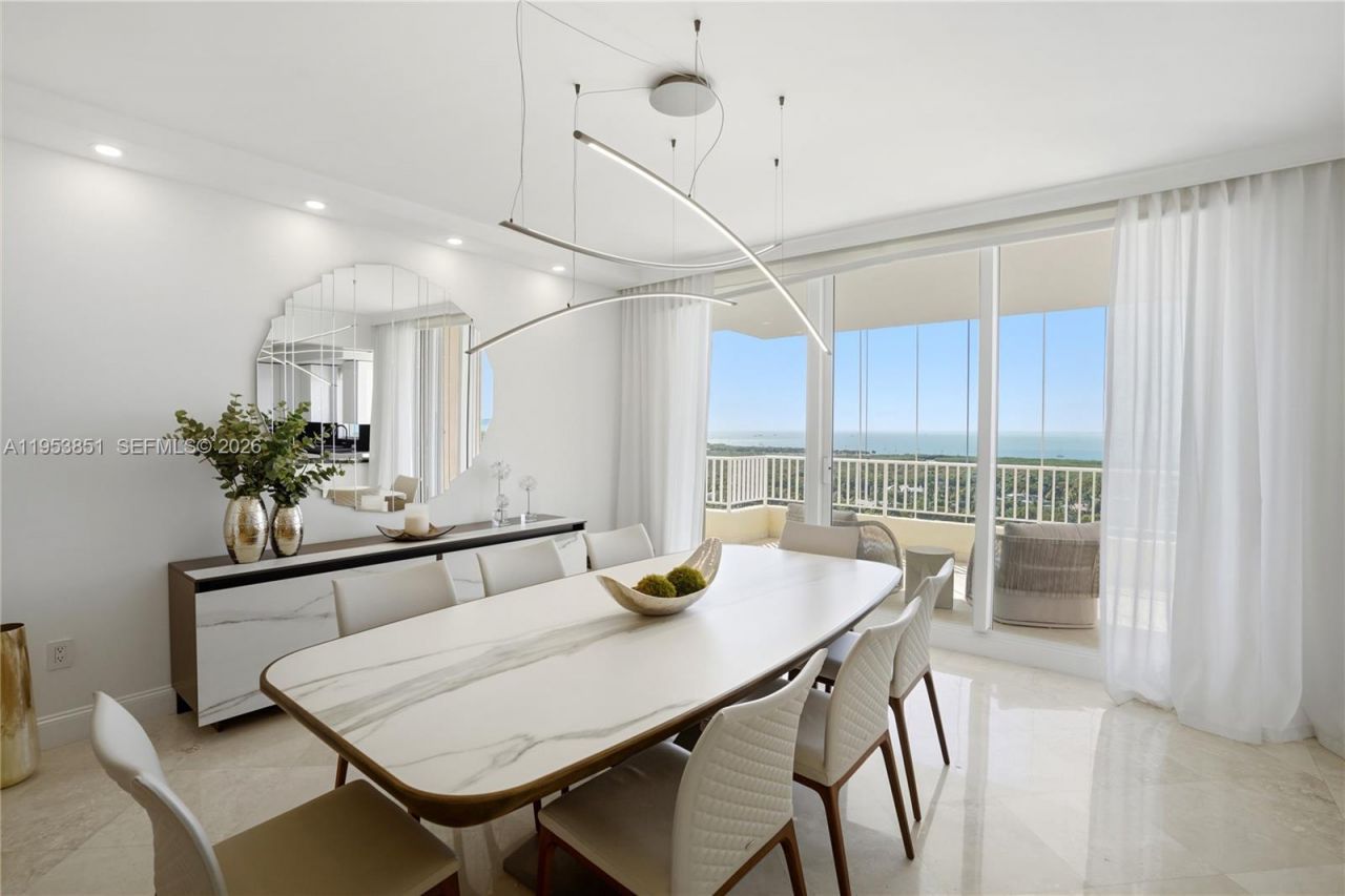 789 Crandon Blvd, Unit 1805, Key Biscayne, FL 33149 Photo