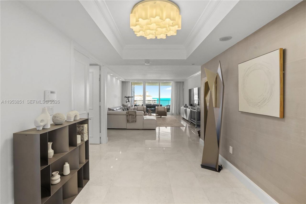 789 Crandon Blvd, Unit 1805, Key Biscayne, FL 33149 Photo