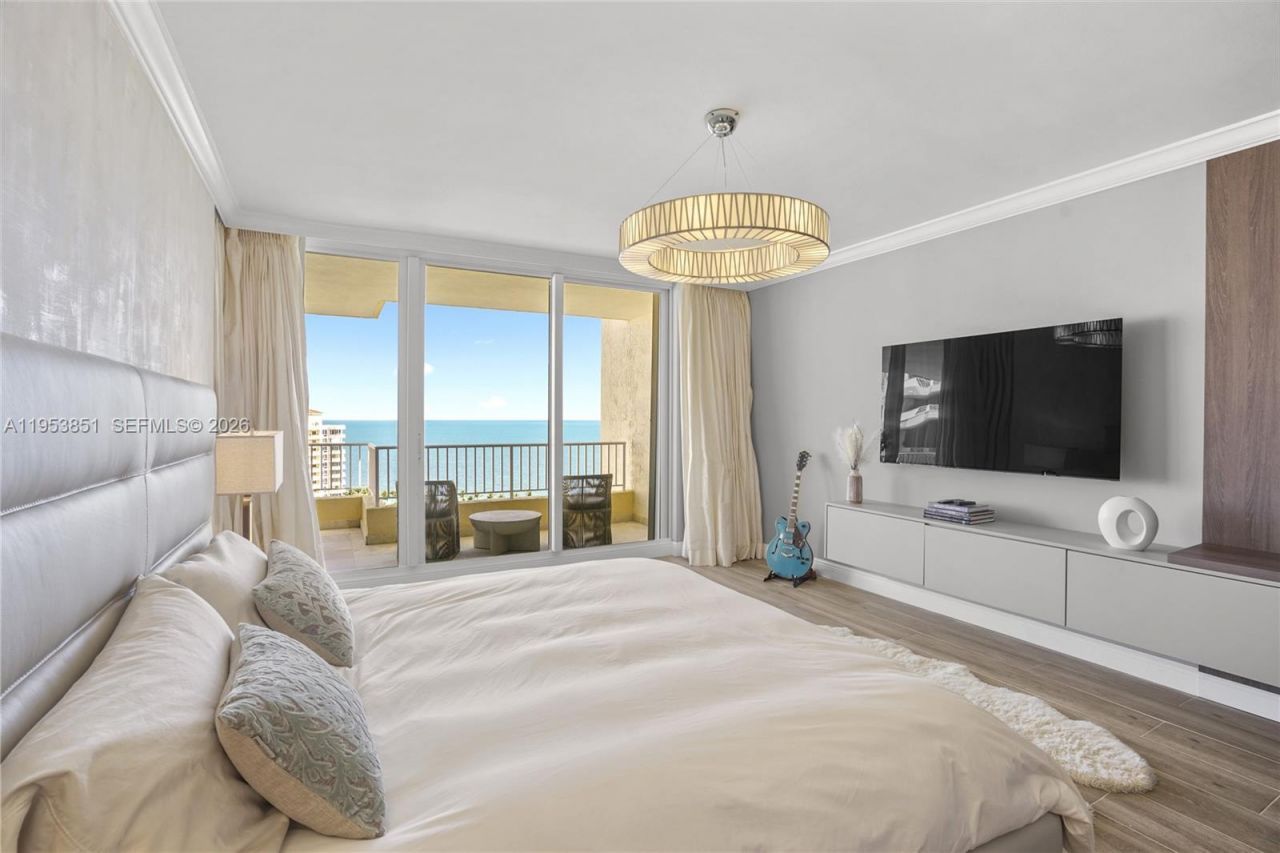 789 Crandon Blvd, Unit 1805, Key Biscayne, FL 33149 Photo