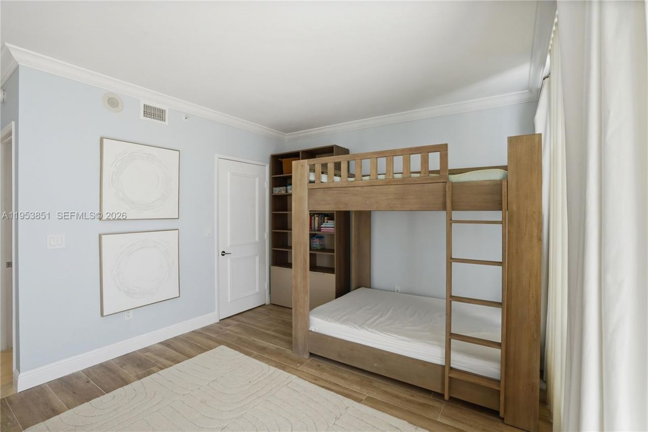 789 Crandon Blvd, Unit 1805, Key Biscayne, FL 33149 Photo