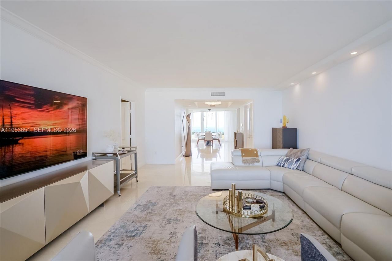 789 Crandon Blvd, Unit 1805, Key Biscayne, FL 33149 Photo