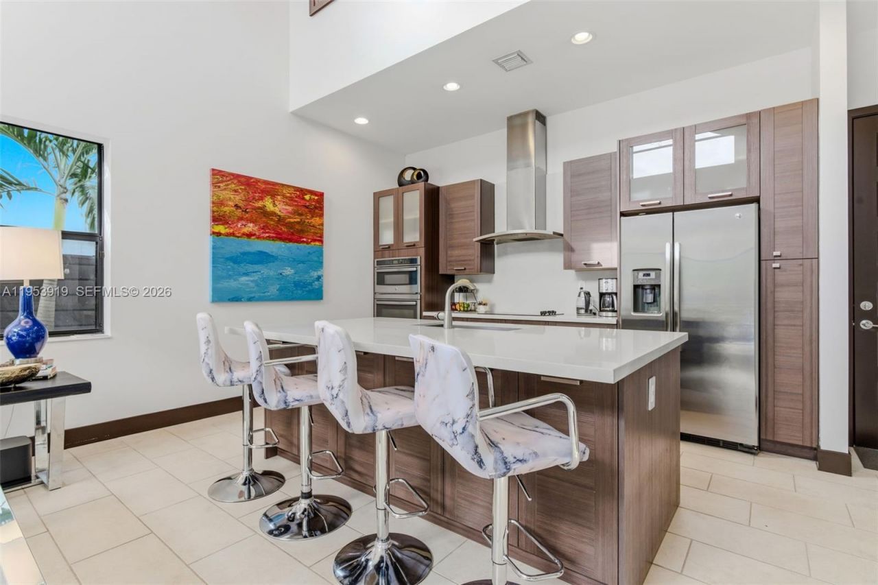 16044 SW 136th Way, Miami, FL 33196 Photo