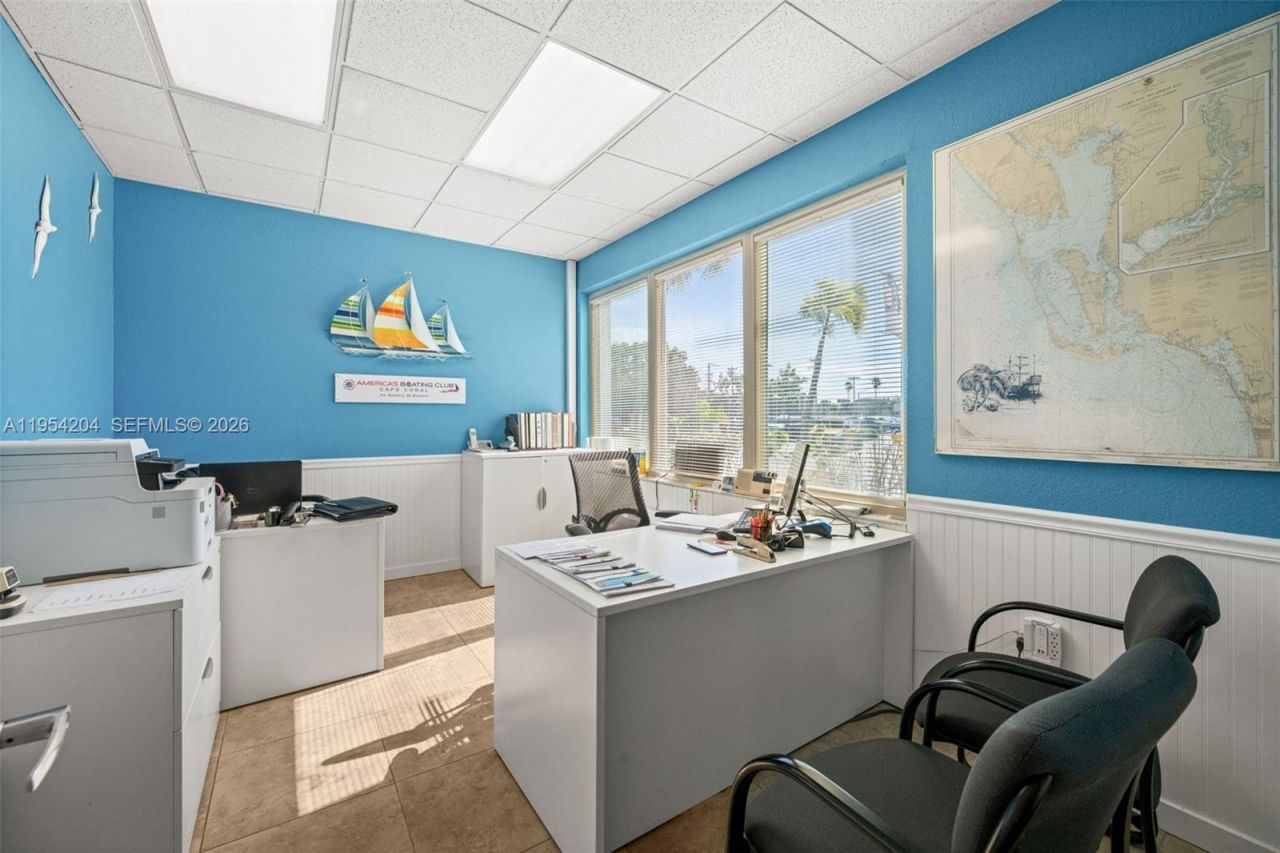 917 SE 47th Ter, Cape Coral, FL 33904 Photo