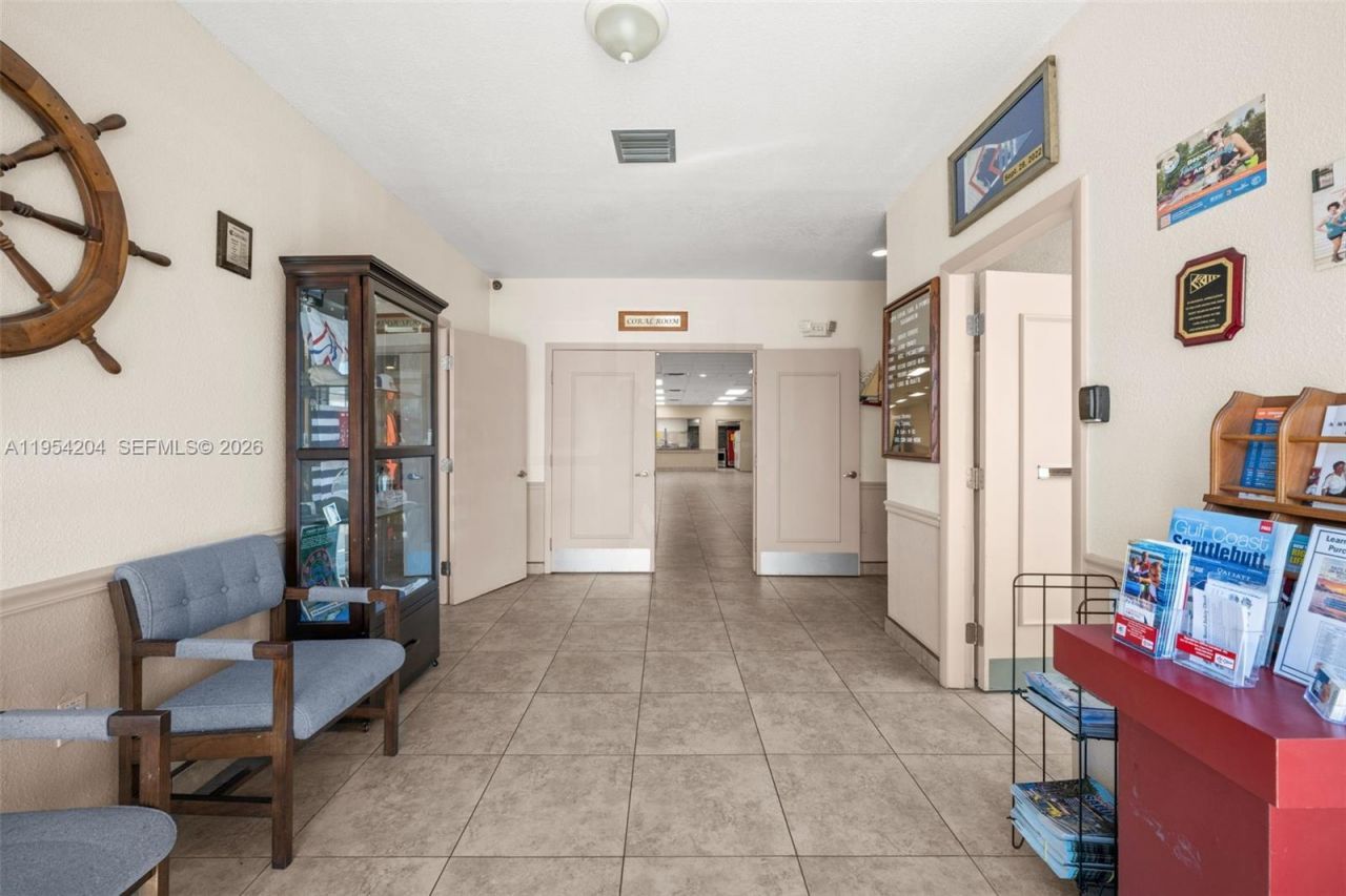 917 SE 47th Ter, Cape Coral, FL 33904 Photo