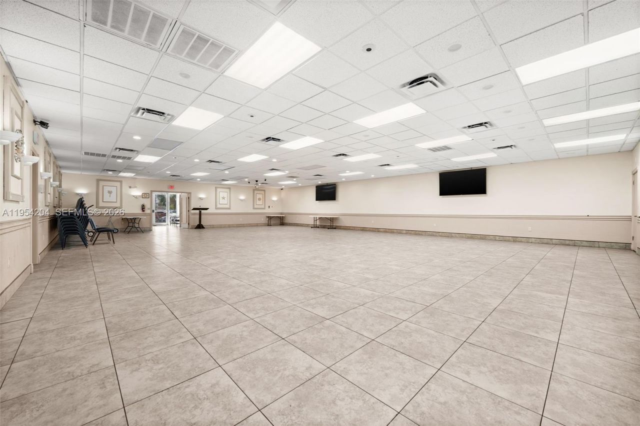 917 SE 47th Ter, Cape Coral, FL 33904 Photo