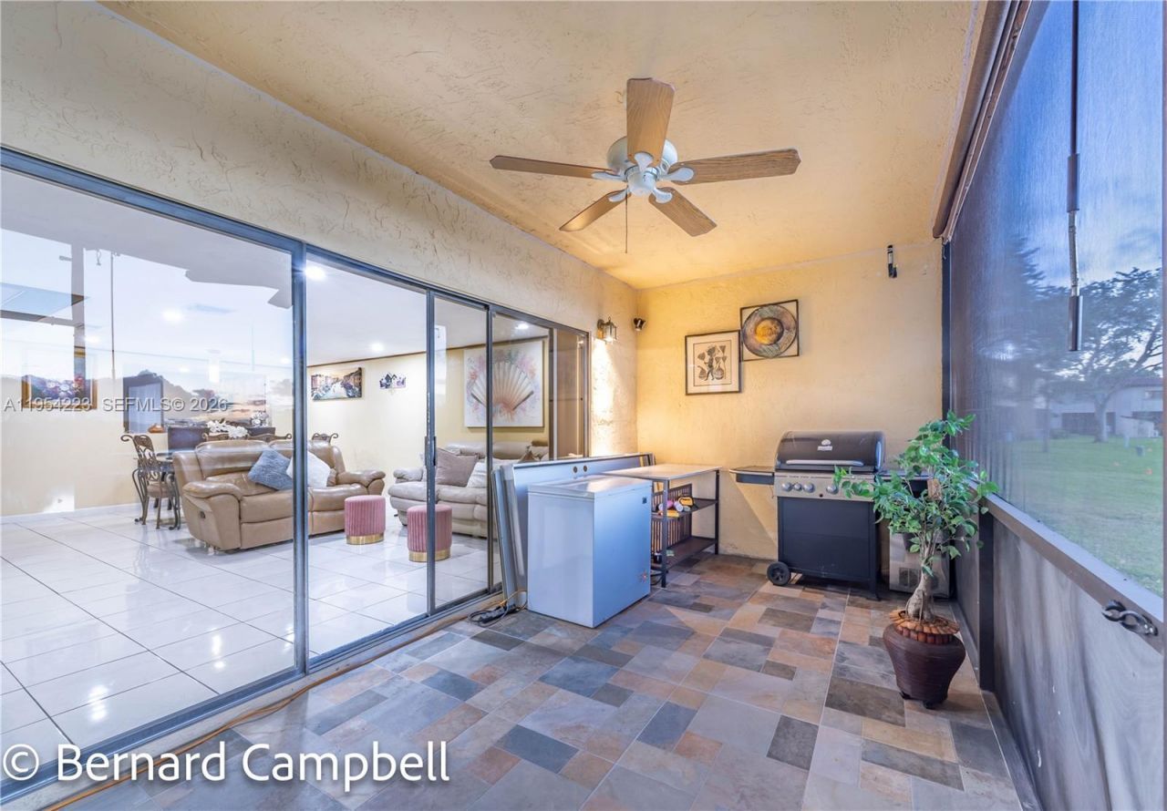 4763 NW 90th Ave, Sunrise, FL 33351 Photo