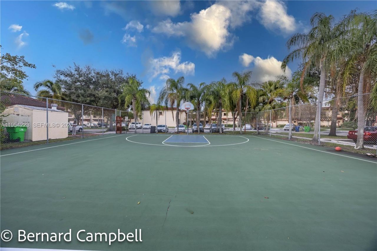 4763 NW 90th Ave, Sunrise, FL 33351 Photo