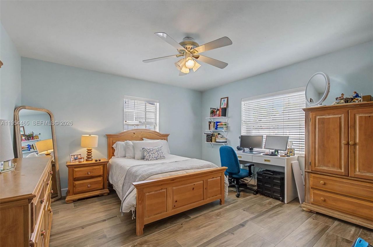 9412 SW 184th Ter, Cutler Bay, FL 33157 Photo