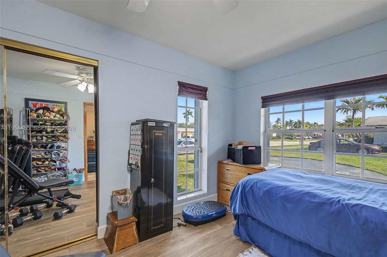 9412 SW 184th Ter, Cutler Bay, FL 33157 Photo