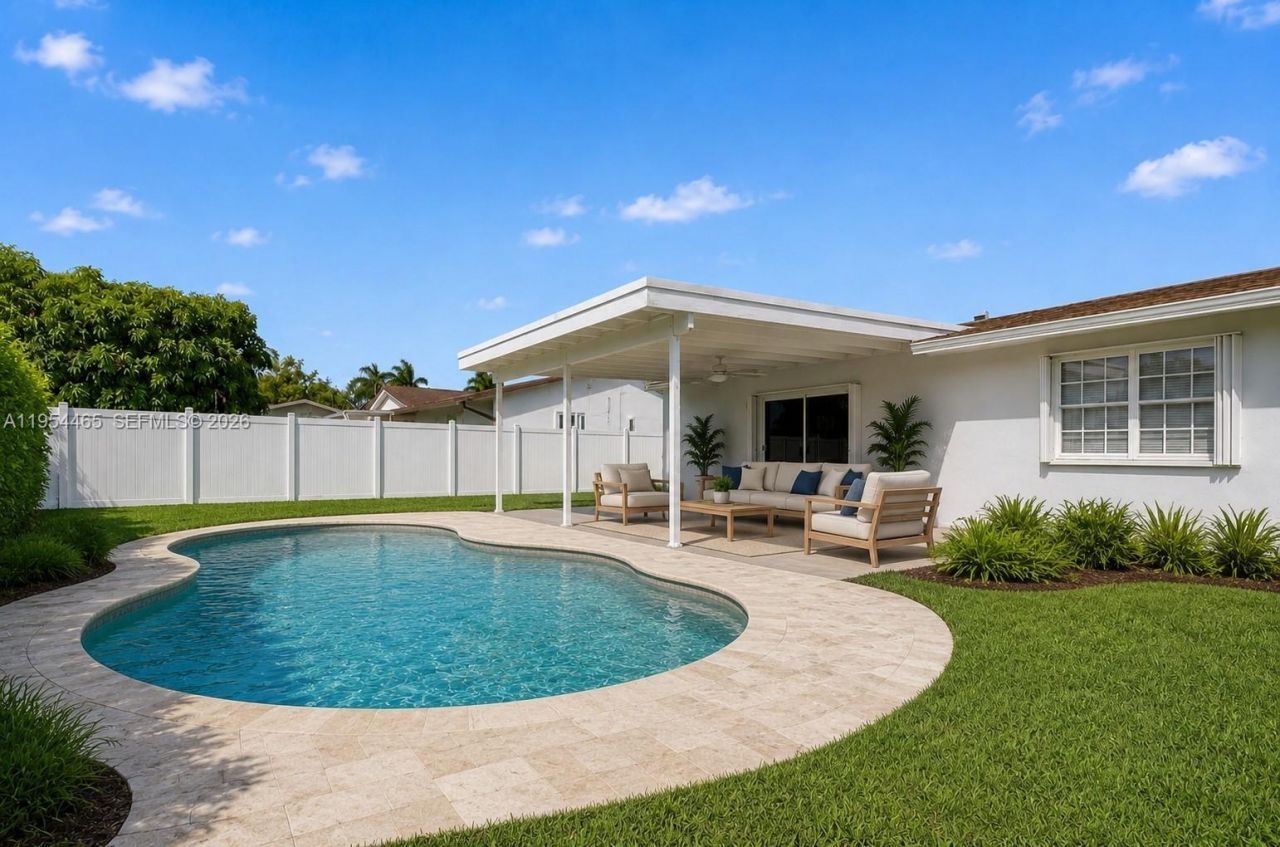 9412 SW 184th Ter, Cutler Bay, FL 33157 Photo