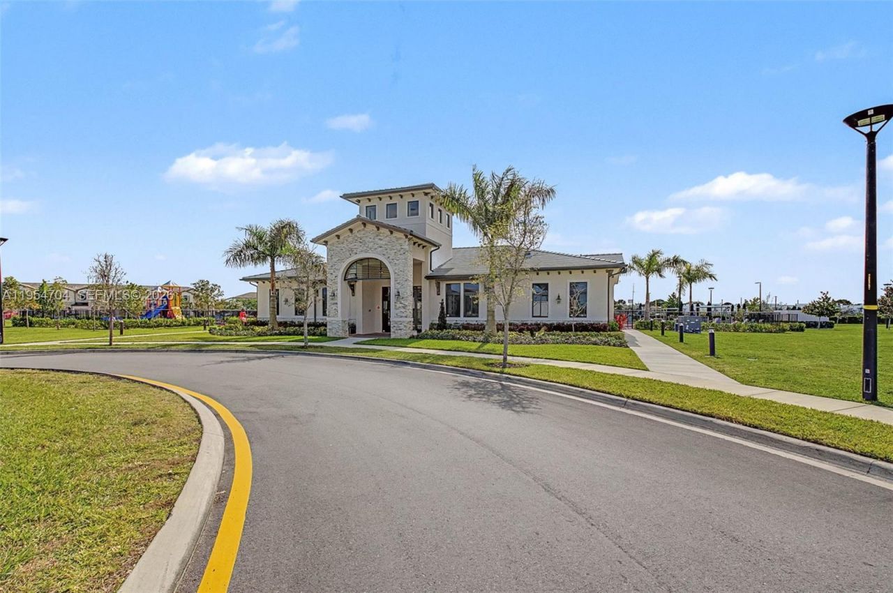 12947 SW 234th St, Homestead, FL 33032 Photo