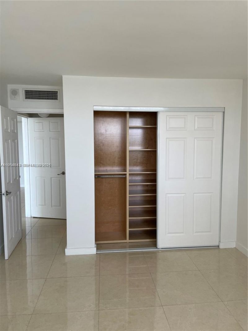 13155 Ixora Ct, Unit 901, North Miami, FL 33181 Photo