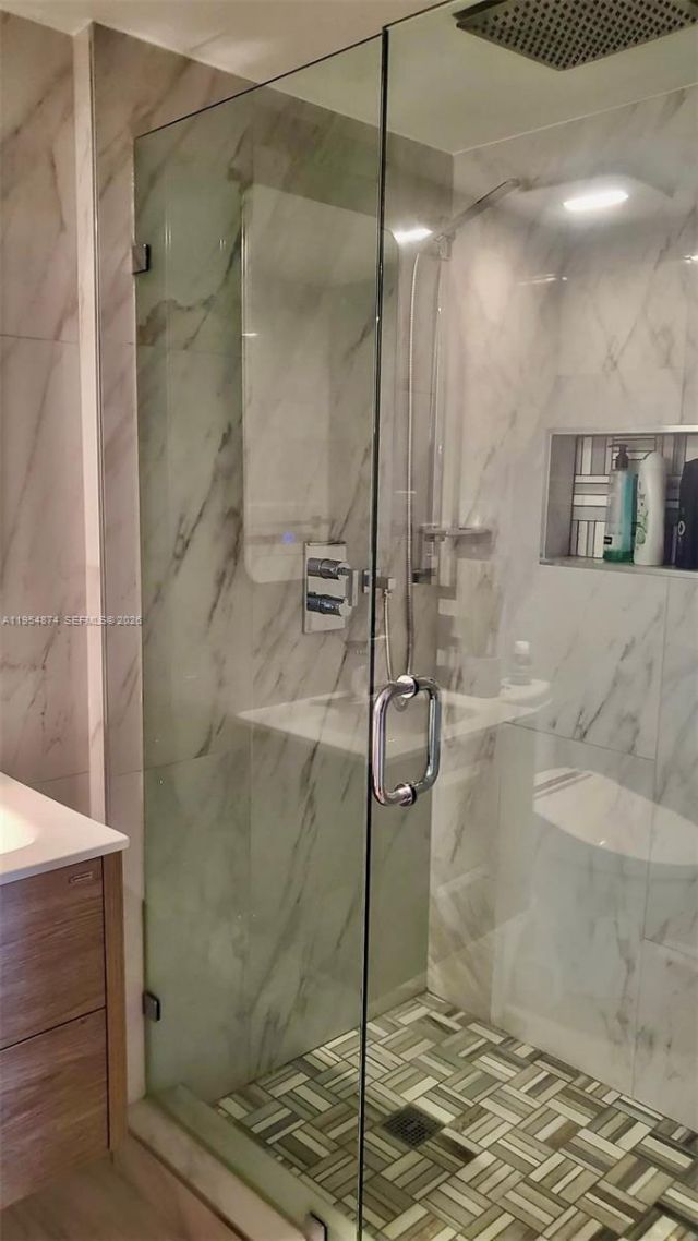 3600 Mystic Pointe Dr, Unit 913, Aventura, FL 33180 Photo