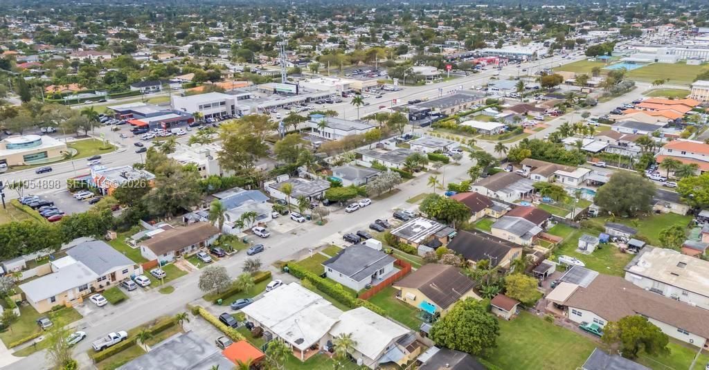 9435-9437 SW 39th St, Miami, FL 33165 Photo