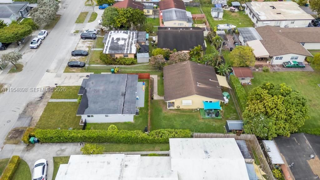 9435-9437 SW 39th St, Miami, FL 33165 Photo