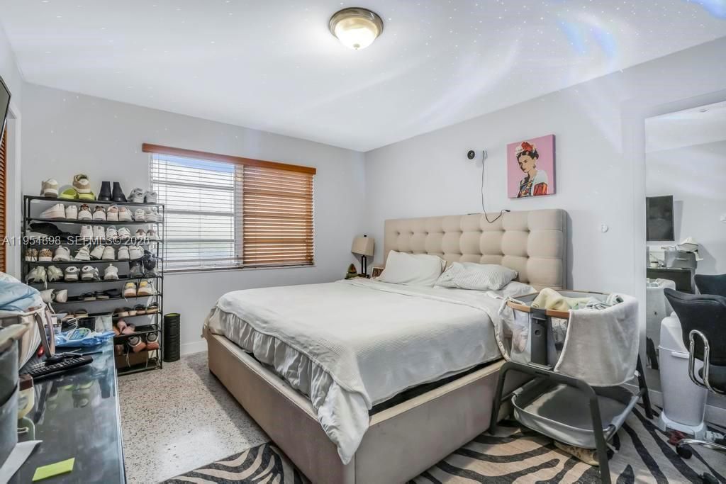 9435-9437 SW 39th St, Miami, FL 33165 Photo