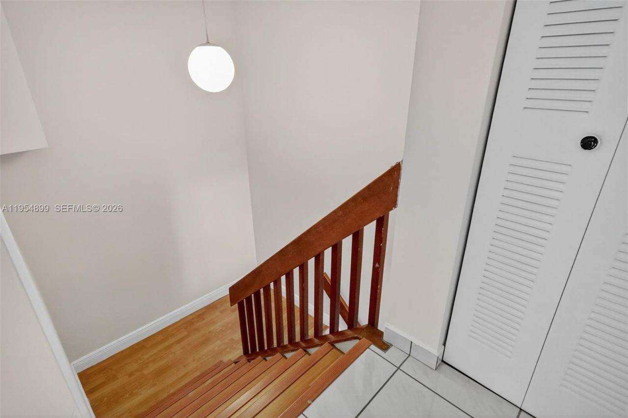 13702 SW 101st Ter, Miami, FL 33186 Photo