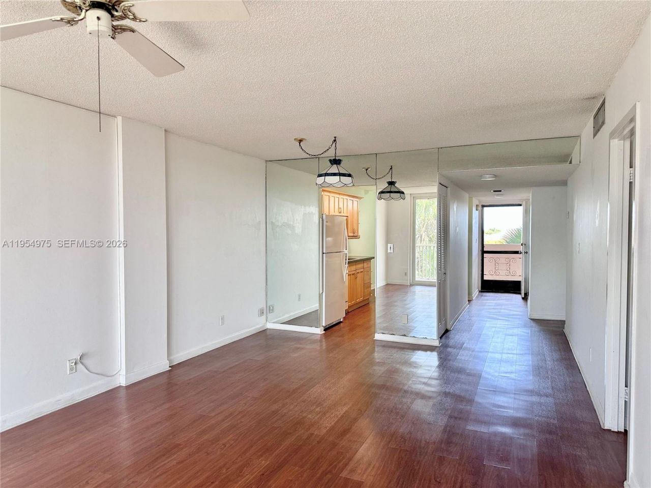 250 Jacaranda Dr, Unit 507, Plantation, FL 33324 Photo