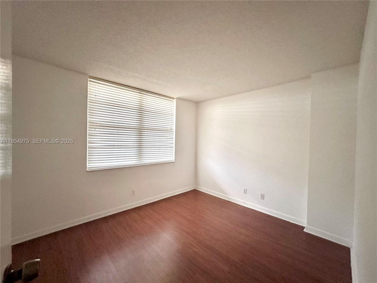 250 Jacaranda Dr, Unit 507, Plantation, FL 33324 Photo