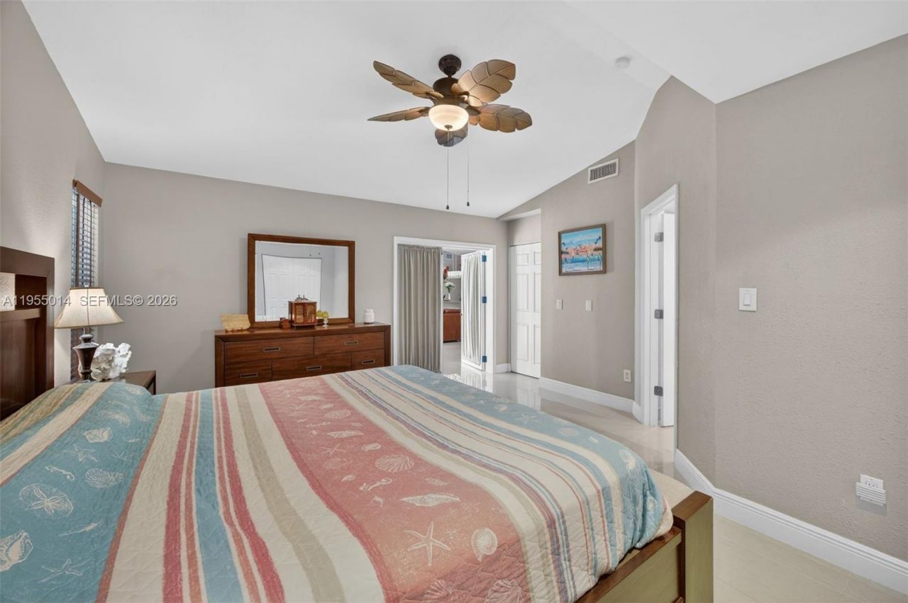 15280 SW 153rd St, Miami, FL 33187 Photo