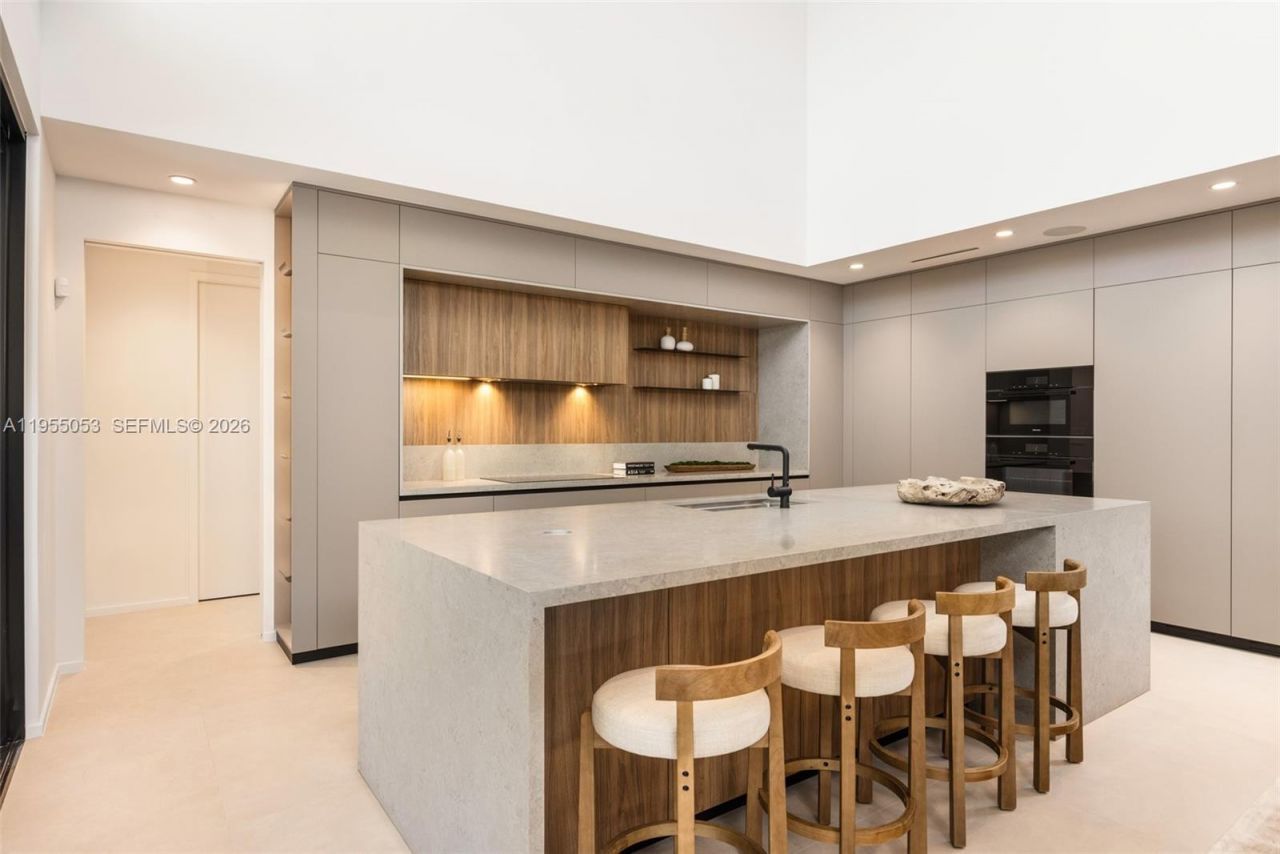 30 Samana Dr , Coconut Grove, FL 33133 Photo