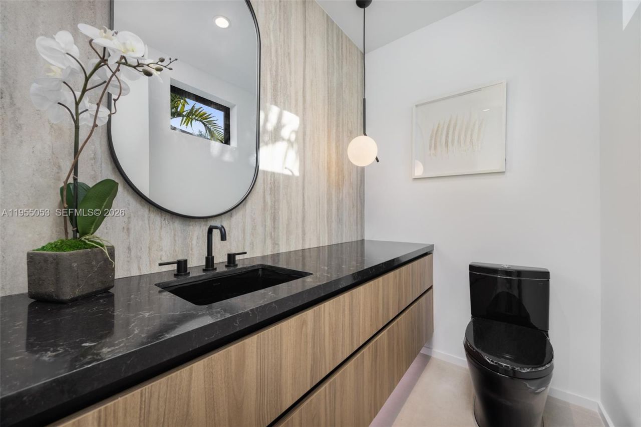 30 Samana Dr , Coconut Grove, FL 33133 Photo