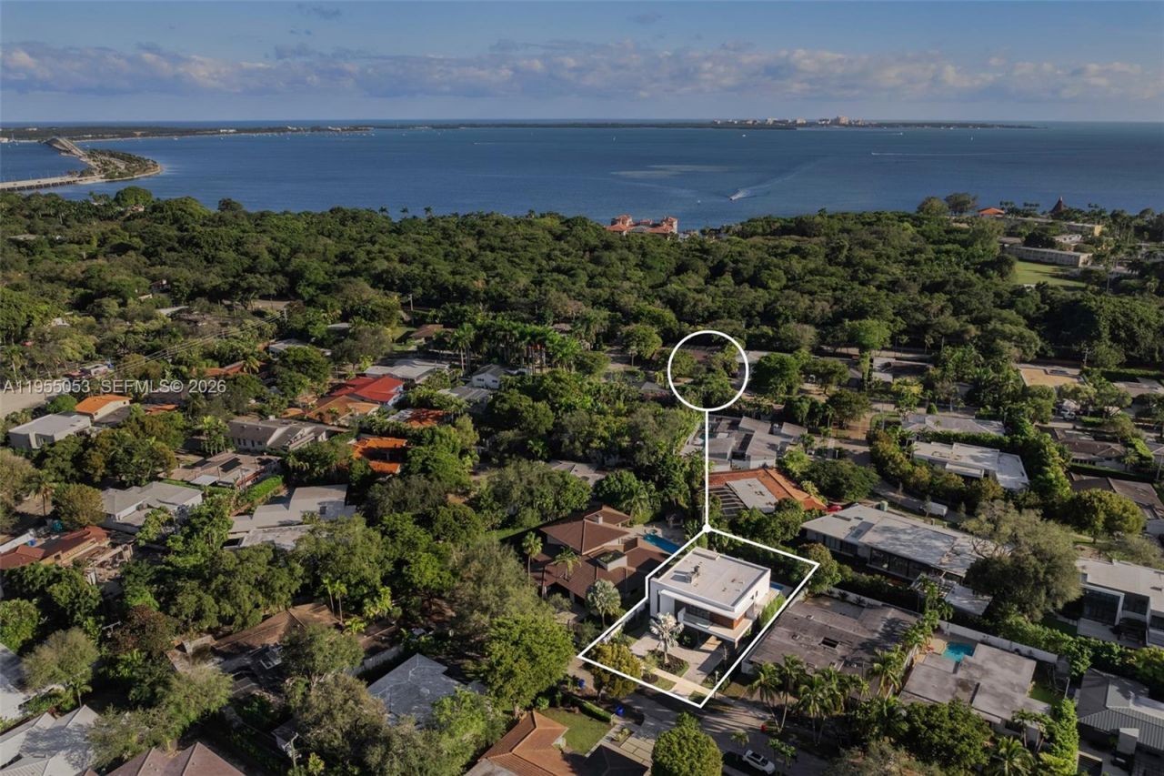 30 Samana Dr, Coconut Grove, FL 33133 Photo